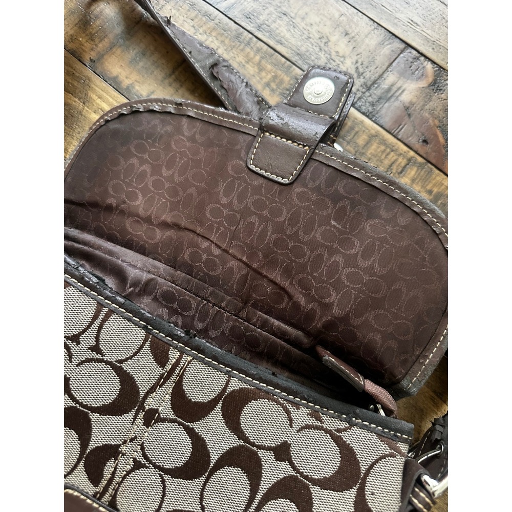 Coach Soho Signature C Monogram Shoulder Bag Brown Vintage Y2K Buckle Bag - Picture 9 of 13